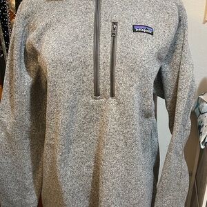 Patagonia Heathered Gray Fleece Pullover